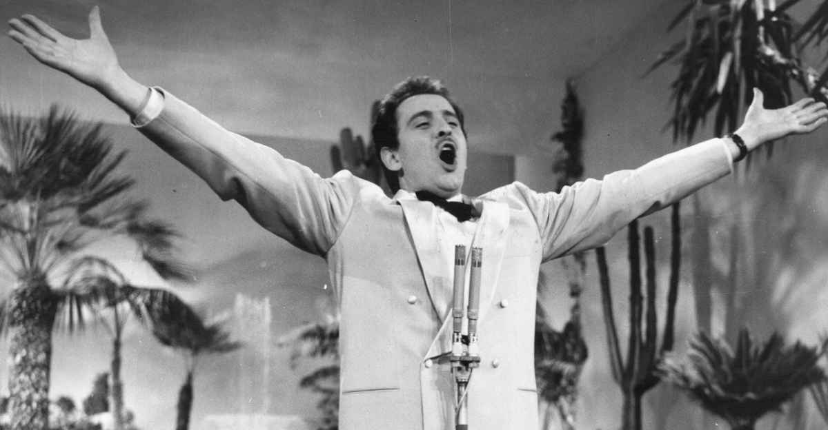 Sanremo compie 70 anni: ecco le 10 canzoni più belle della storia del  Festival