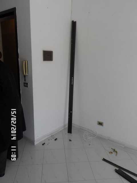 Occupano la casa di una disabile, la Polizia: «Non possiamo intervenire»